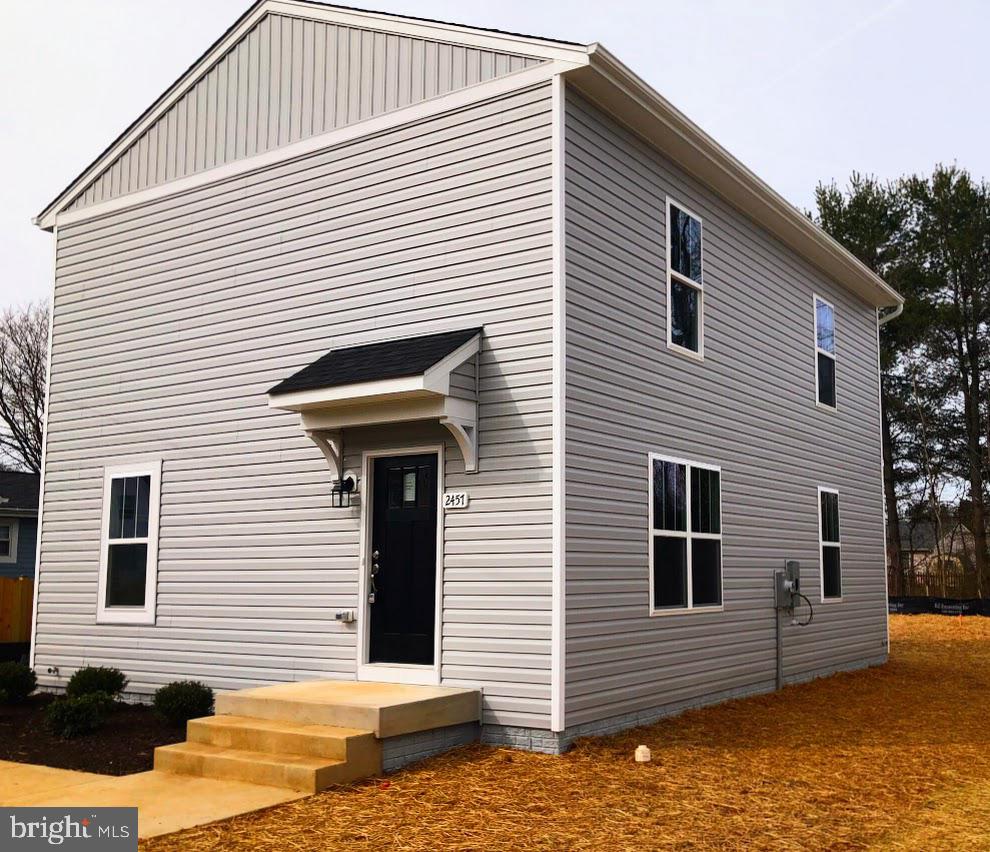 101 HOTCHKISS ST, FREDERICKSBURG, Virginia 22408, 4 Bedrooms Bedrooms, ,3 BathroomsBathrooms,Residential,For sale,101 HOTCHKISS ST,VASP2034814 MLS # VASP2034814