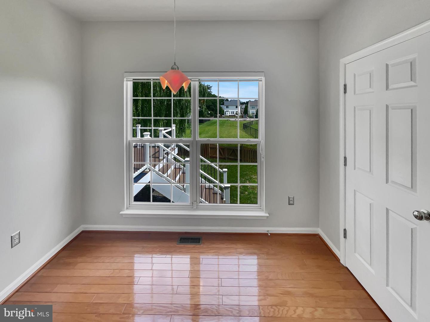 8637 HUDDERSFIELD WAY, BRISTOW, Virginia 20136, 5 Bedrooms Bedrooms, ,2 BathroomsBathrooms,Residential,For sale,8637 HUDDERSFIELD WAY,VAPW2099608 MLS # VAPW2099608