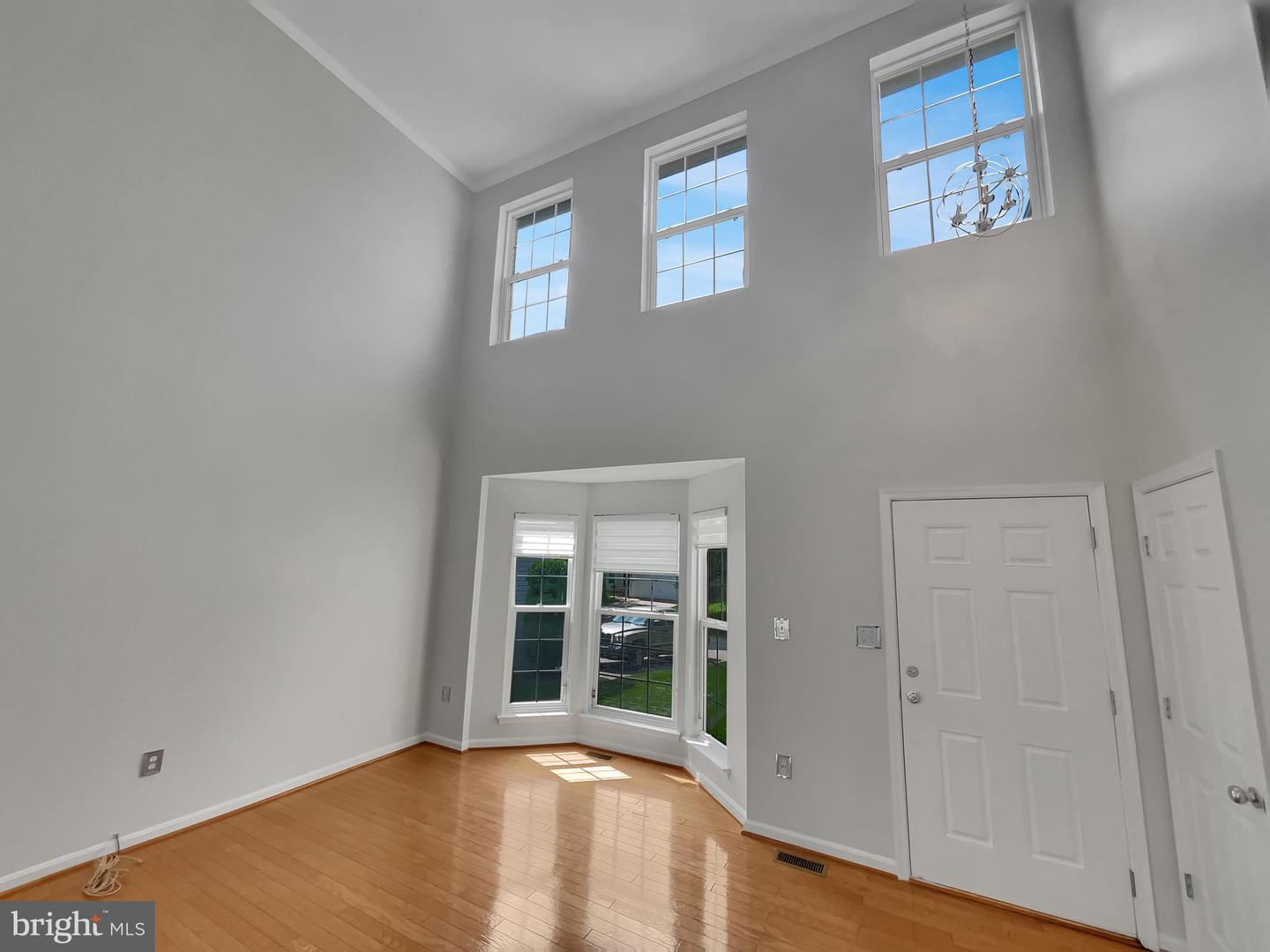 8637 HUDDERSFIELD WAY, BRISTOW, Virginia 20136, 5 Bedrooms Bedrooms, ,2 BathroomsBathrooms,Residential,For sale,8637 HUDDERSFIELD WAY,VAPW2099608 MLS # VAPW2099608
