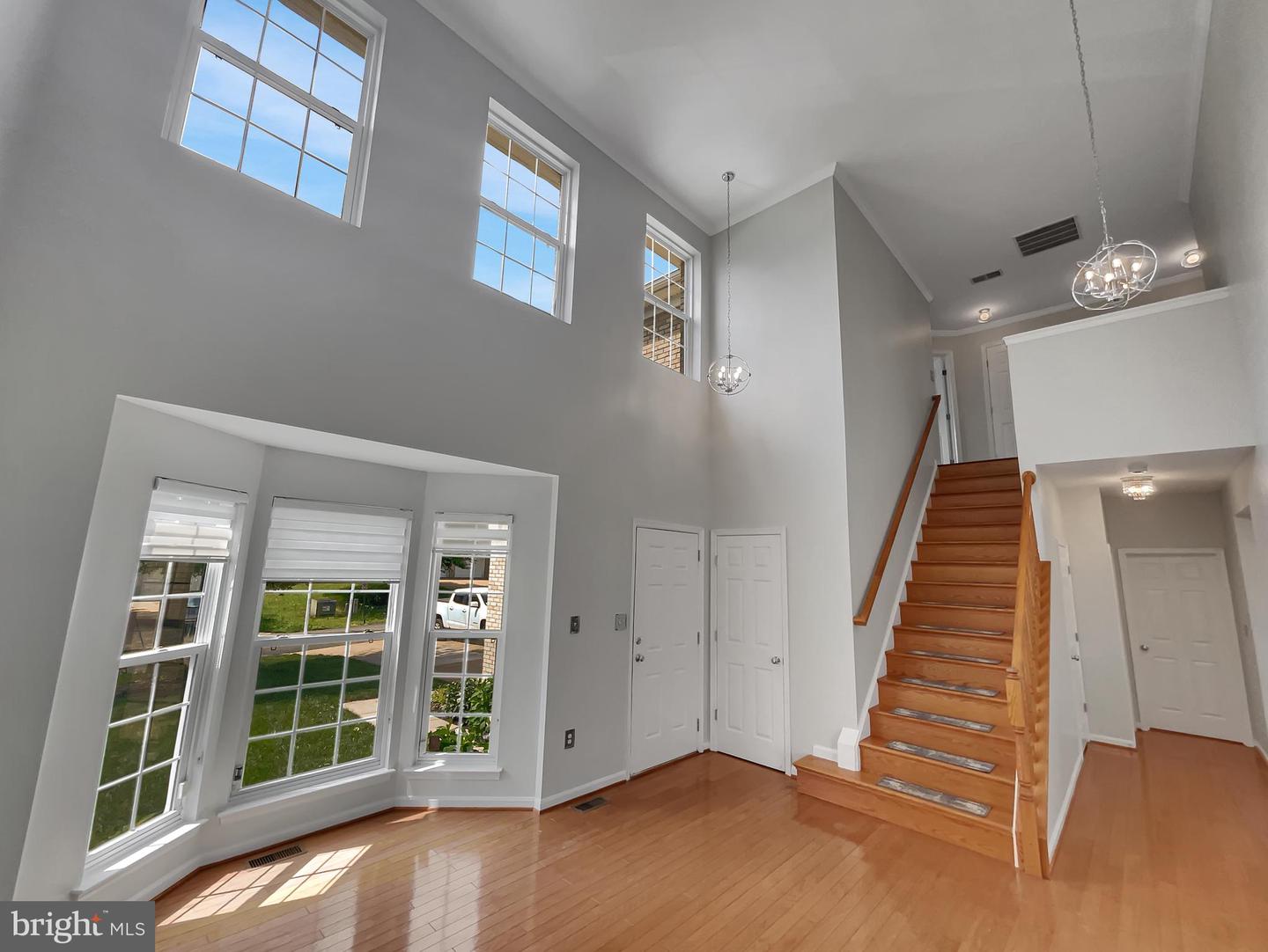 8637 HUDDERSFIELD WAY, BRISTOW, Virginia 20136, 5 Bedrooms Bedrooms, ,2 BathroomsBathrooms,Residential,For sale,8637 HUDDERSFIELD WAY,VAPW2099608 MLS # VAPW2099608