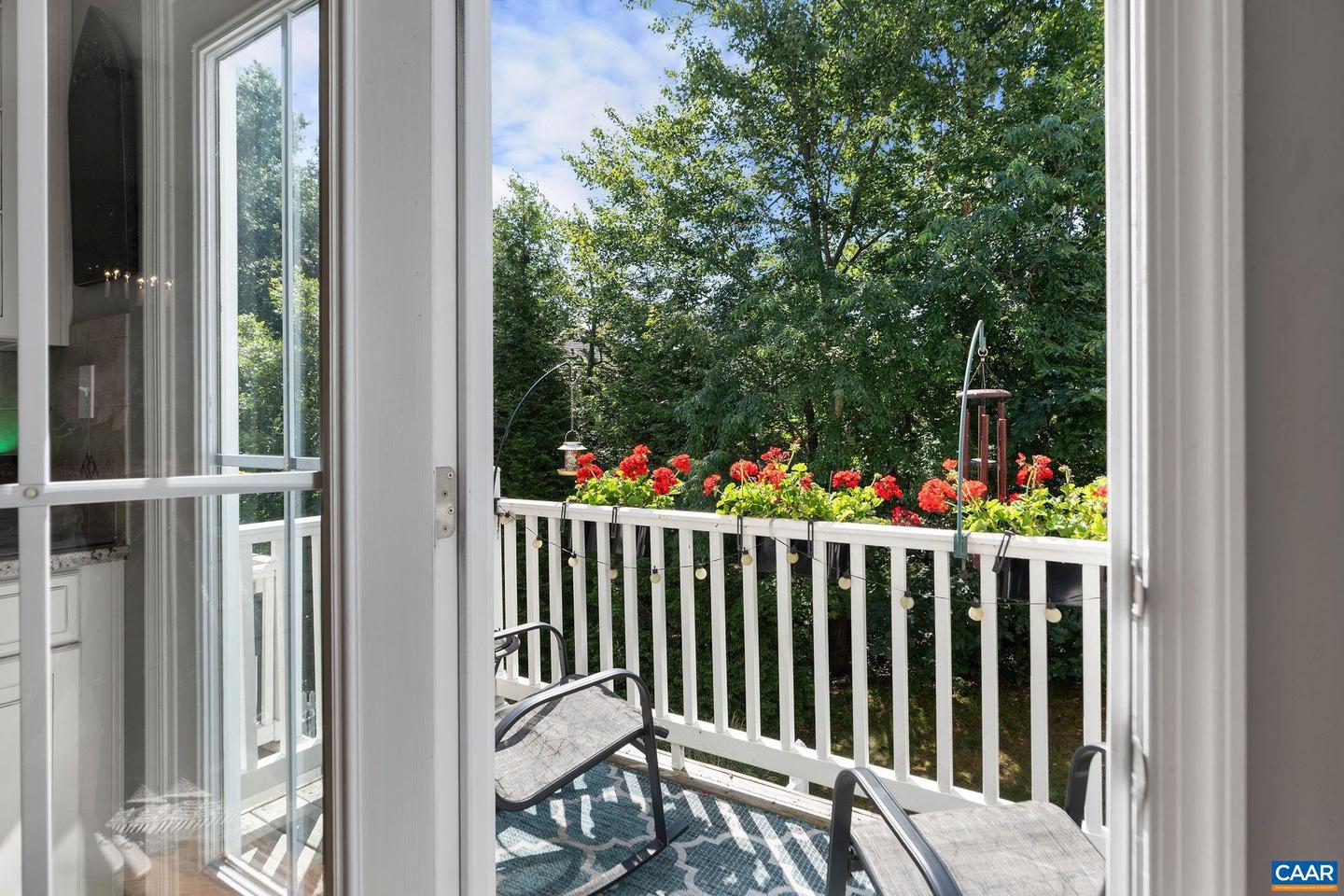 2014 BETHPAGE CT, CHARLOTTESVILLE, Virginia 22901, 4 Bedrooms Bedrooms, ,3 BathroomsBathrooms,Residential,For sale,2014 BETHPAGE CT,666911 MLS # 666911