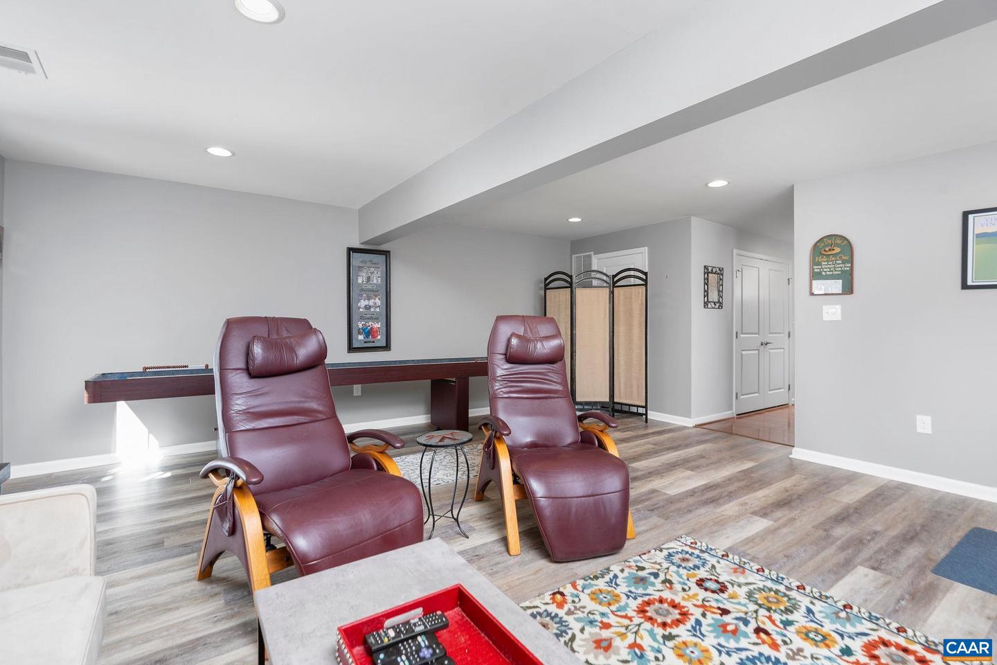 2014 BETHPAGE CT, CHARLOTTESVILLE, Virginia 22901, 4 Bedrooms Bedrooms, ,3 BathroomsBathrooms,Residential,For sale,2014 BETHPAGE CT,666911 MLS # 666911