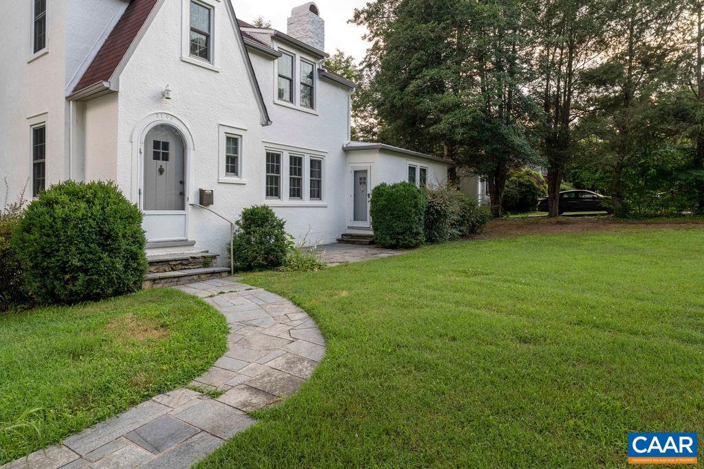 2201 & 2203 STADIUM RD, CHARLOTTESVILLE, Virginia 22903, ,Residential,2201 & 2203 STADIUM RD,666926 MLS # 666926
