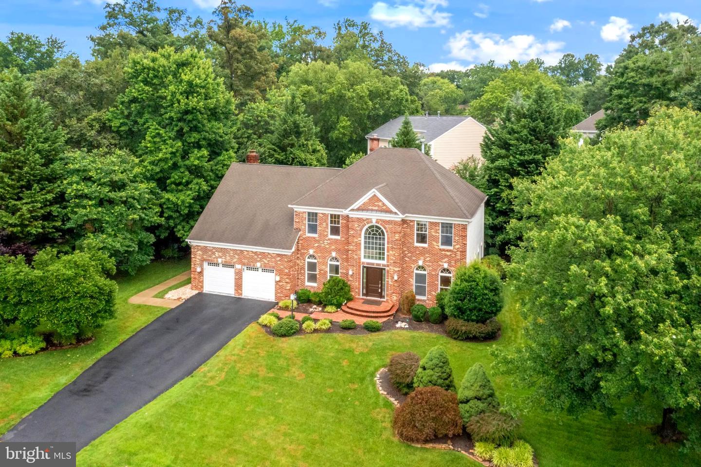 8126 HADDINGTON CT, FAIRFAX STATION, Virginia 22039, 4 Bedrooms Bedrooms, ,5 BathroomsBathrooms,Residential,For sale,8126 HADDINGTON CT,VAFX2218974 MLS # VAFX2218974