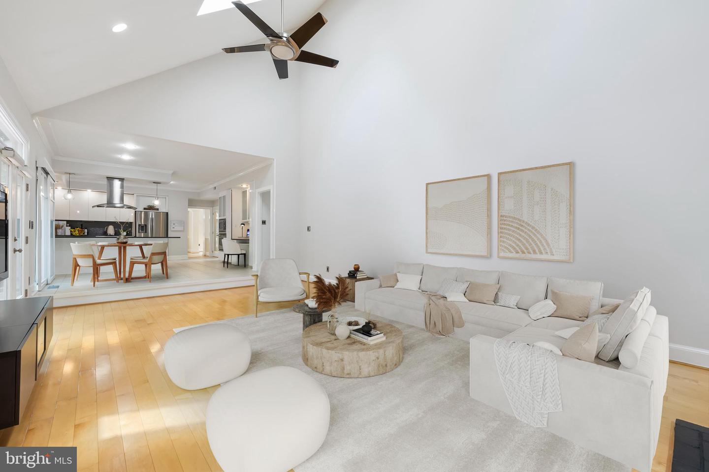 8126 HADDINGTON CT, FAIRFAX STATION, Virginia 22039, 4 Bedrooms Bedrooms, ,5 BathroomsBathrooms,Residential,For sale,8126 HADDINGTON CT,VAFX2218974 MLS # VAFX2218974