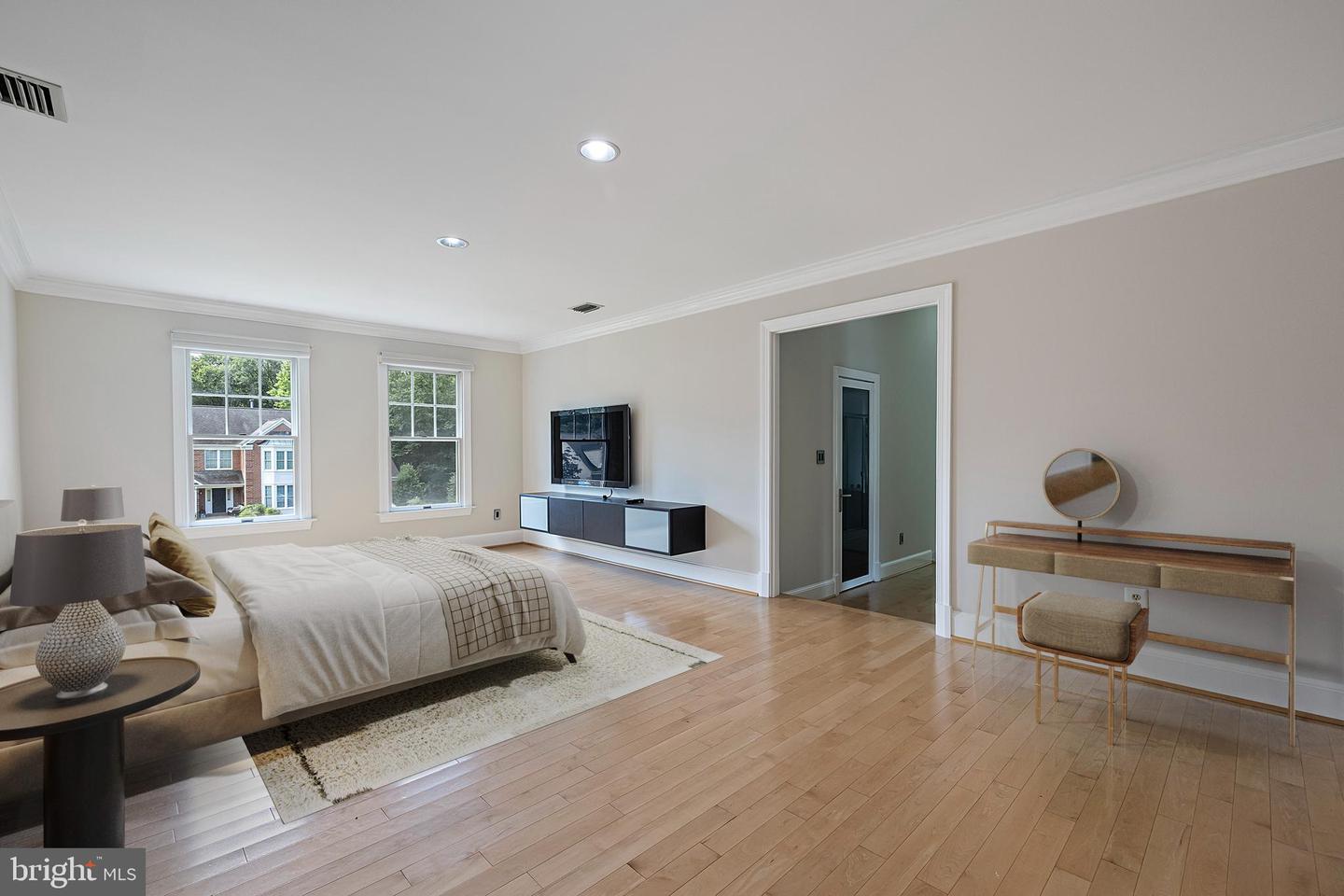 8126 HADDINGTON CT, FAIRFAX STATION, Virginia 22039, 4 Bedrooms Bedrooms, ,5 BathroomsBathrooms,Residential,For sale,8126 HADDINGTON CT,VAFX2218974 MLS # VAFX2218974
