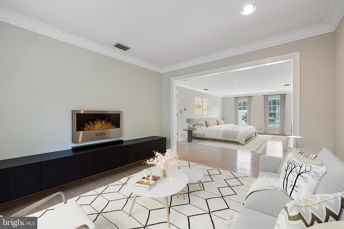 8126 HADDINGTON CT, FAIRFAX STATION, Virginia 22039, 4 Bedrooms Bedrooms, ,5 BathroomsBathrooms,Residential,For sale,8126 HADDINGTON CT,VAFX2218974 MLS # VAFX2218974