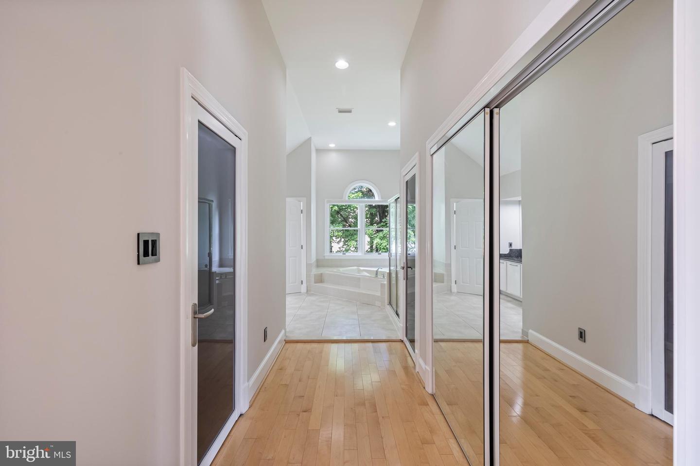 8126 HADDINGTON CT, FAIRFAX STATION, Virginia 22039, 4 Bedrooms Bedrooms, ,5 BathroomsBathrooms,Residential,For sale,8126 HADDINGTON CT,VAFX2218974 MLS # VAFX2218974