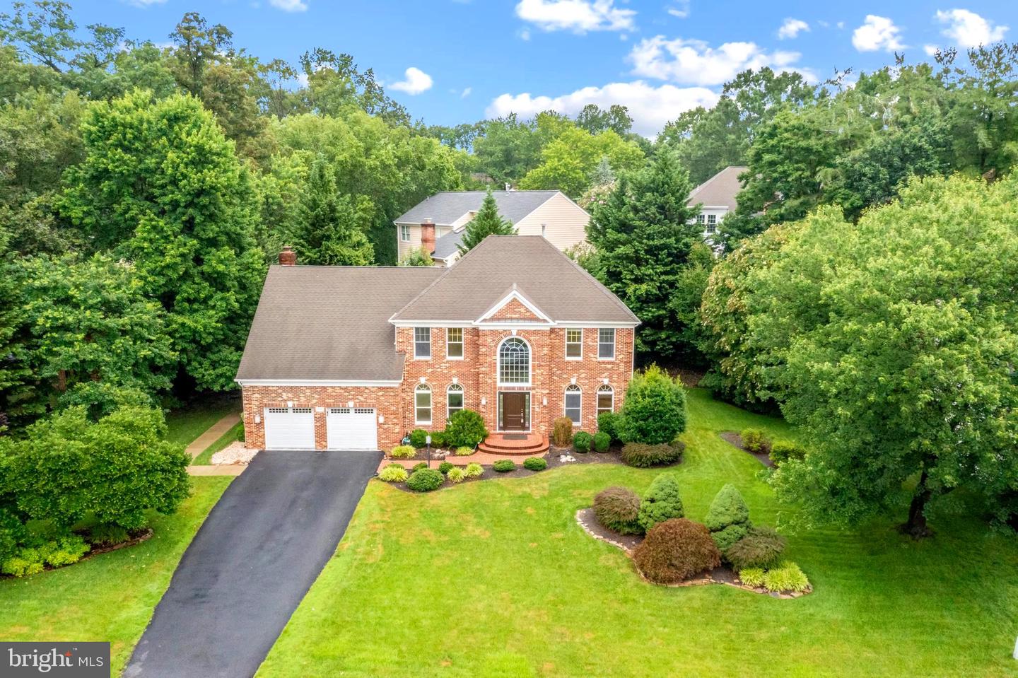 8126 HADDINGTON CT, FAIRFAX STATION, Virginia 22039, 4 Bedrooms Bedrooms, ,5 BathroomsBathrooms,Residential,For sale,8126 HADDINGTON CT,VAFX2218974 MLS # VAFX2218974