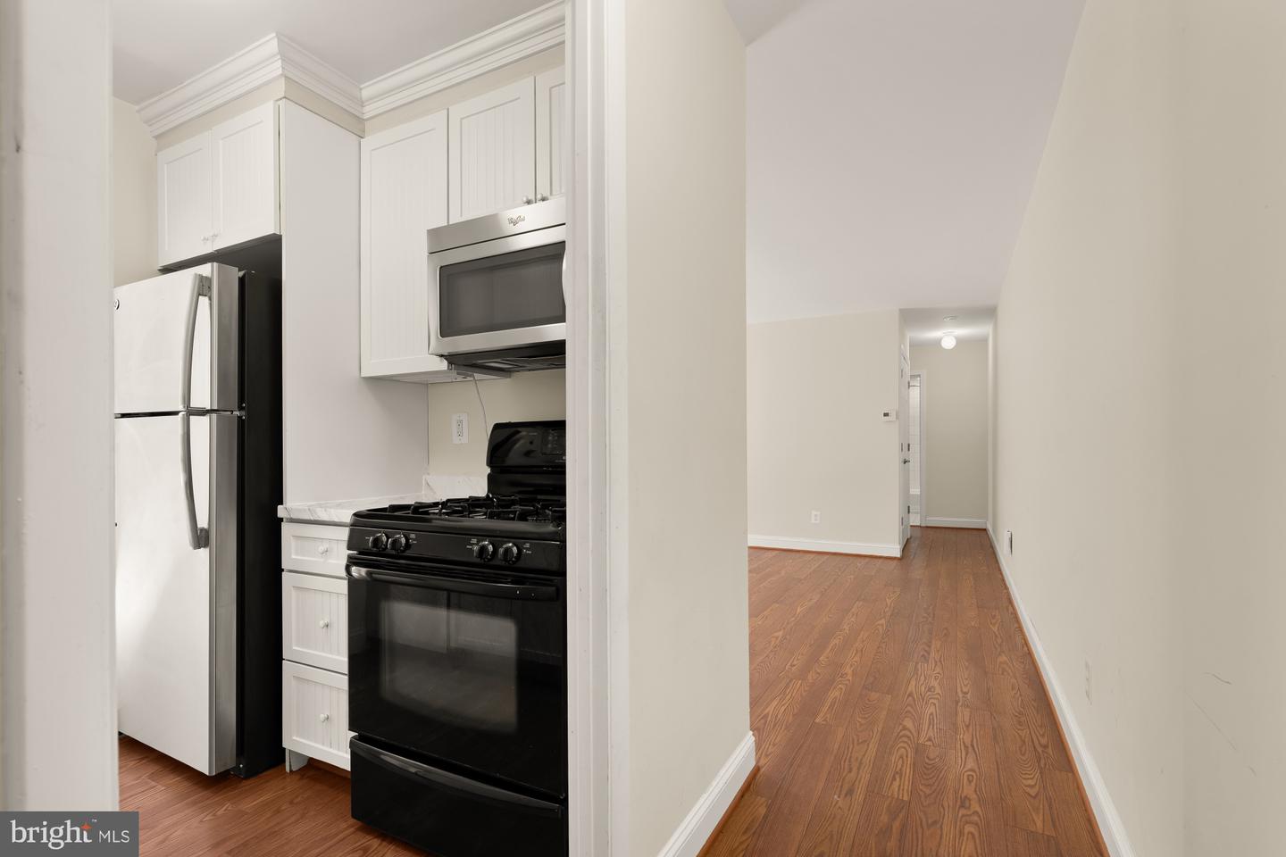 3975 LYNDHURST DR #103, FAIRFAX, Virginia 22031, 1 Bedroom Bedrooms, ,1 BathroomBathrooms,Residential,For sale,3975 LYNDHURST DR #103,VAFC2005814 MLS # VAFC2005814