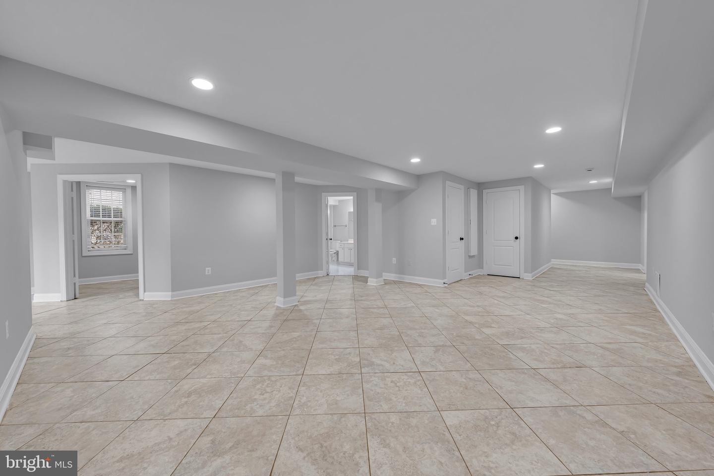 7990 AMSTERDAM CT, GAINESVILLE, Virginia 20155, 5 Bedrooms Bedrooms, ,4 BathroomsBathrooms,Residential,For sale,7990 AMSTERDAM CT,VAPW2089254 MLS # VAPW2089254