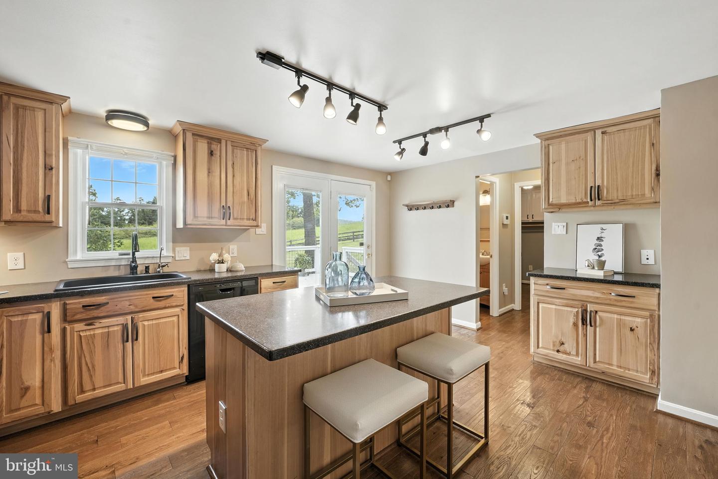 8363 OLD WATERLOO RD, WARRENTON, Virginia 20186, 3 Bedrooms Bedrooms, ,3 BathroomsBathrooms,Residential,For sale,8363 OLD WATERLOO RD,VAFQ2015888 MLS # VAFQ2015888