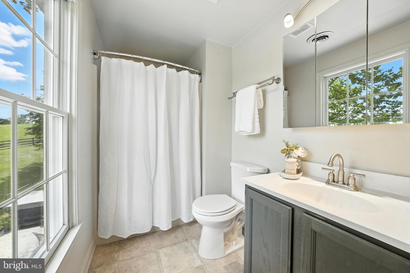 8363 OLD WATERLOO RD, WARRENTON, Virginia 20186, 3 Bedrooms Bedrooms, ,3 BathroomsBathrooms,Residential,For sale,8363 OLD WATERLOO RD,VAFQ2015888 MLS # VAFQ2015888