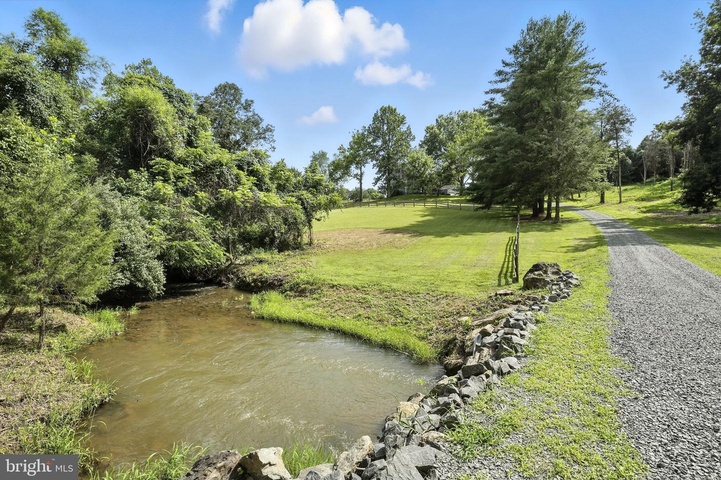 8363 OLD WATERLOO RD, WARRENTON, Virginia 20186, 3 Bedrooms Bedrooms, ,3 BathroomsBathrooms,Residential,For sale,8363 OLD WATERLOO RD,VAFQ2015888 MLS # VAFQ2015888