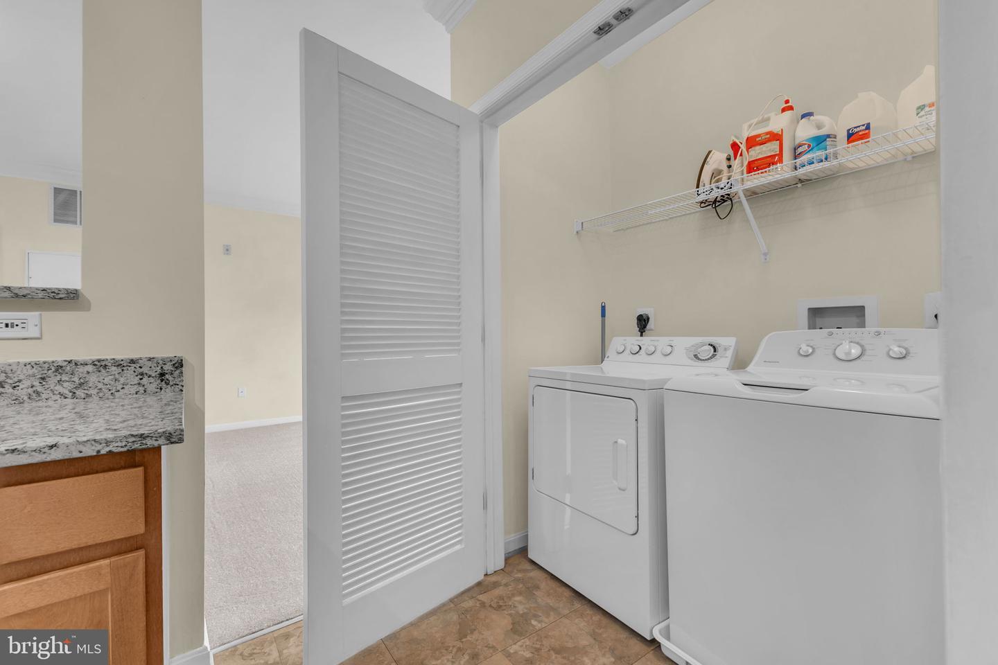 4850 EISENHOWER AVE #201, ALEXANDRIA, Virginia 22304, 2 Bedrooms Bedrooms, ,2 BathroomsBathrooms,Residential,For sale,4850 EISENHOWER AVE #201,VAAX2043484 MLS # VAAX2043484