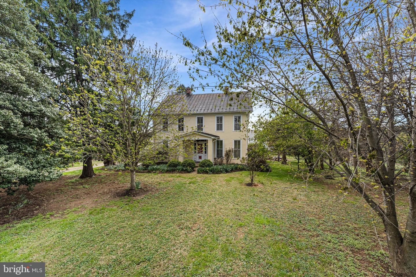 36625 SHOEMAKER SCHOOL RD, PURCELLVILLE, Virginia 20132, 5 Bedrooms Bedrooms, ,2 BathroomsBathrooms,Residential,For sale,36625 SHOEMAKER SCHOOL RD,VALO2093442 MLS # VALO2093442