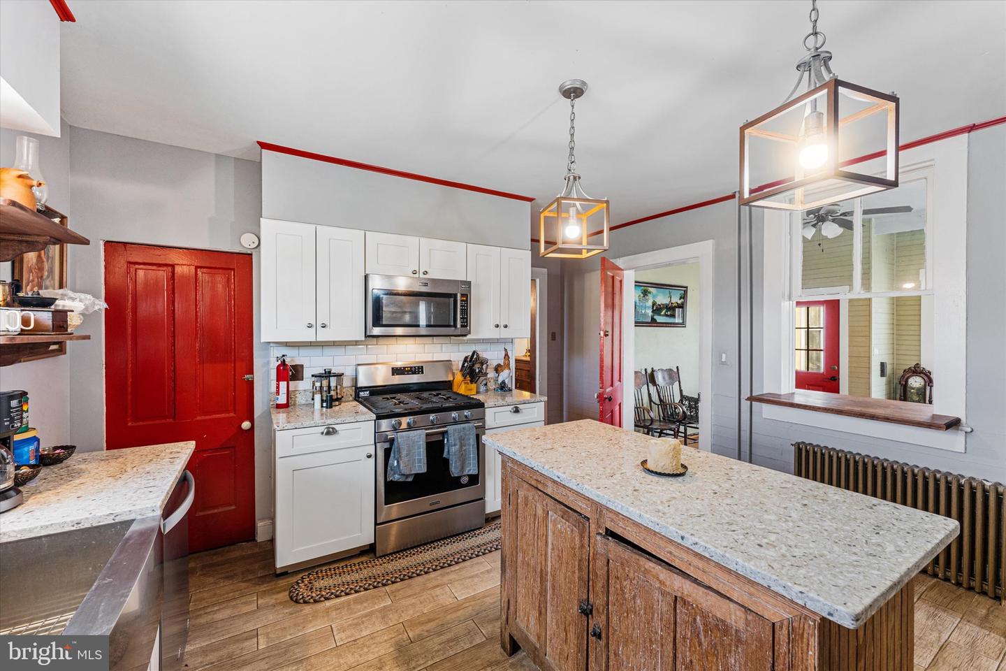 36625 SHOEMAKER SCHOOL RD, PURCELLVILLE, Virginia 20132, 5 Bedrooms Bedrooms, ,2 BathroomsBathrooms,Residential,For sale,36625 SHOEMAKER SCHOOL RD,VALO2093442 MLS # VALO2093442