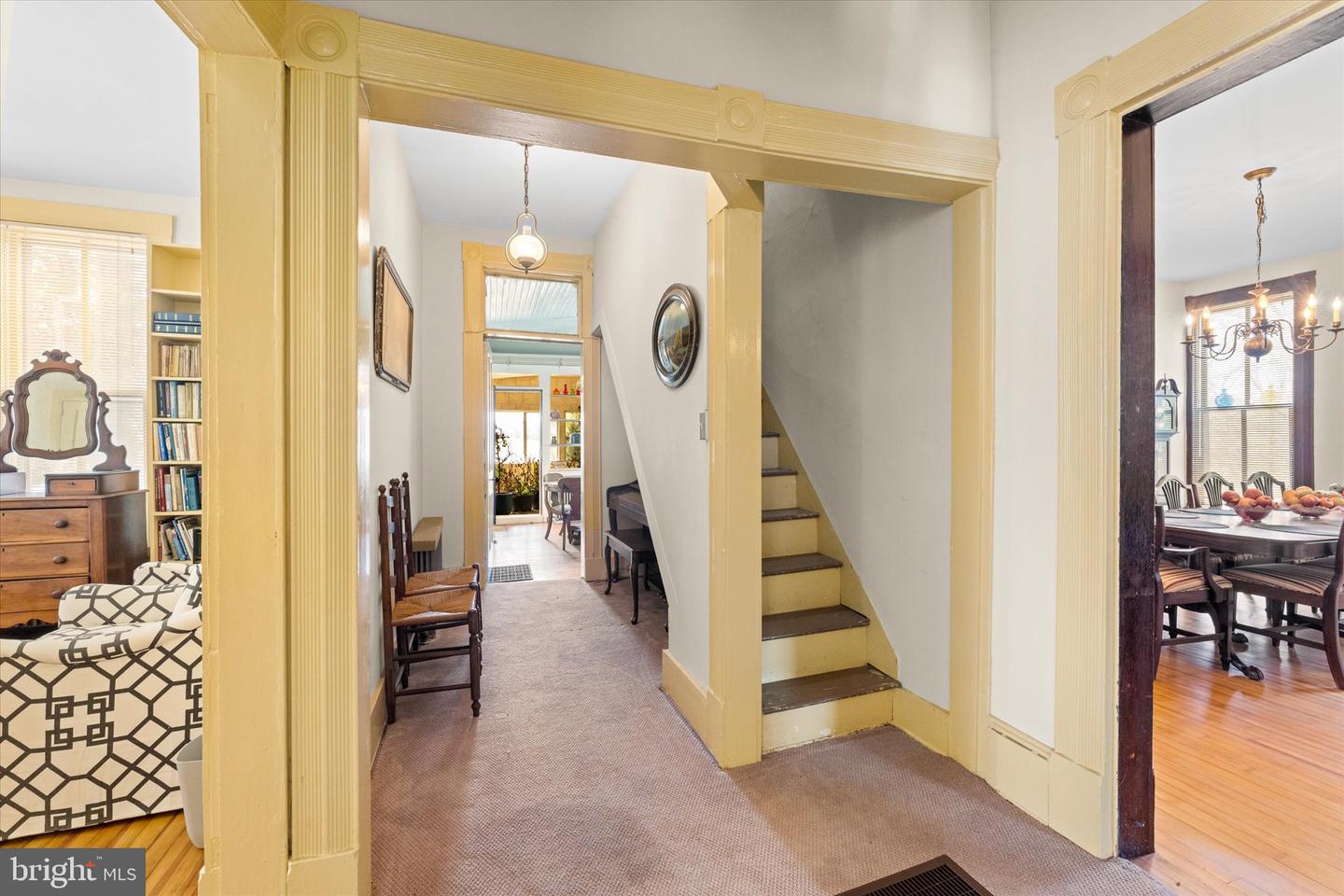 36625 SHOEMAKER SCHOOL RD, PURCELLVILLE, Virginia 20132, 5 Bedrooms Bedrooms, ,2 BathroomsBathrooms,Residential,For sale,36625 SHOEMAKER SCHOOL RD,VALO2093442 MLS # VALO2093442