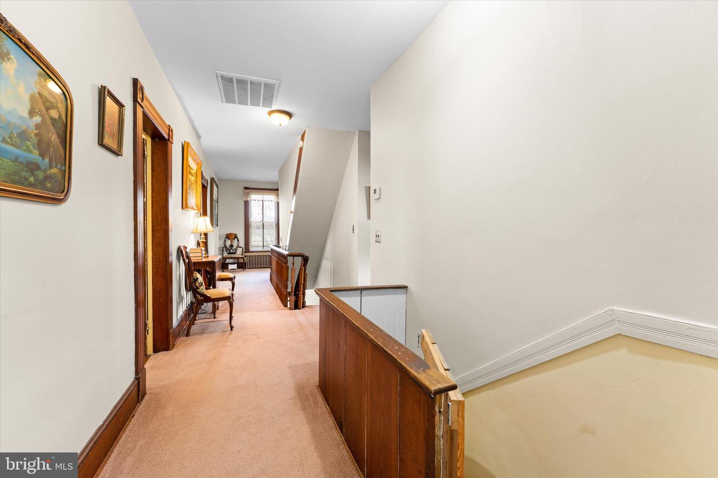 36625 SHOEMAKER SCHOOL RD, PURCELLVILLE, Virginia 20132, 5 Bedrooms Bedrooms, ,2 BathroomsBathrooms,Residential,For sale,36625 SHOEMAKER SCHOOL RD,VALO2093442 MLS # VALO2093442