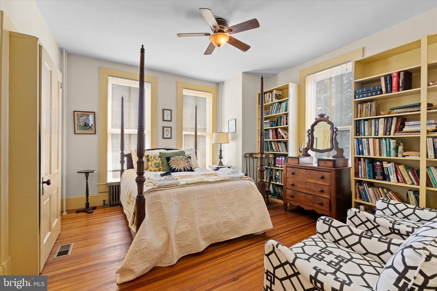36625 SHOEMAKER SCHOOL RD, PURCELLVILLE, Virginia 20132, 5 Bedrooms Bedrooms, ,2 BathroomsBathrooms,Residential,For sale,36625 SHOEMAKER SCHOOL RD,VALO2093442 MLS # VALO2093442