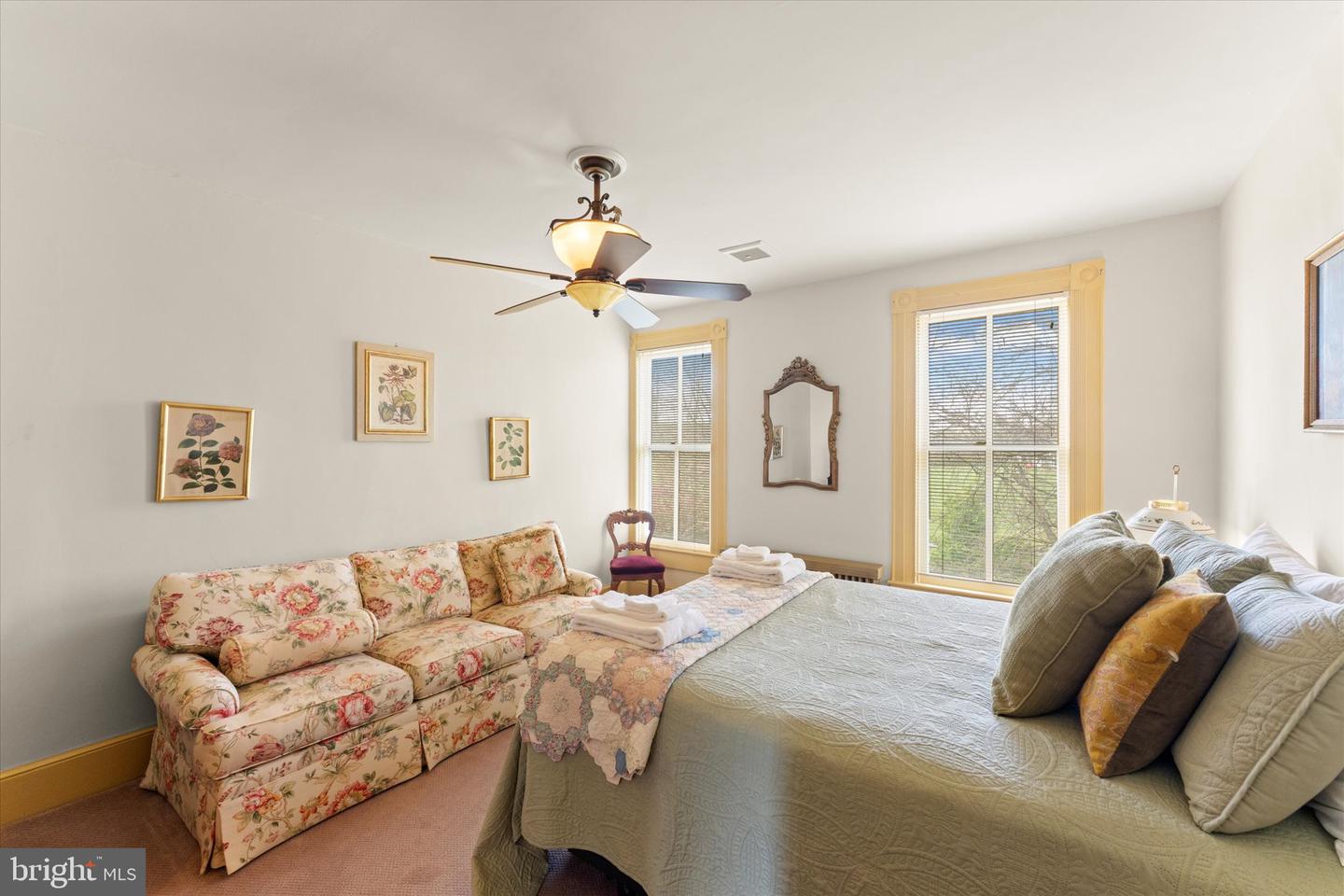 36625 SHOEMAKER SCHOOL RD, PURCELLVILLE, Virginia 20132, 5 Bedrooms Bedrooms, ,2 BathroomsBathrooms,Residential,For sale,36625 SHOEMAKER SCHOOL RD,VALO2093442 MLS # VALO2093442