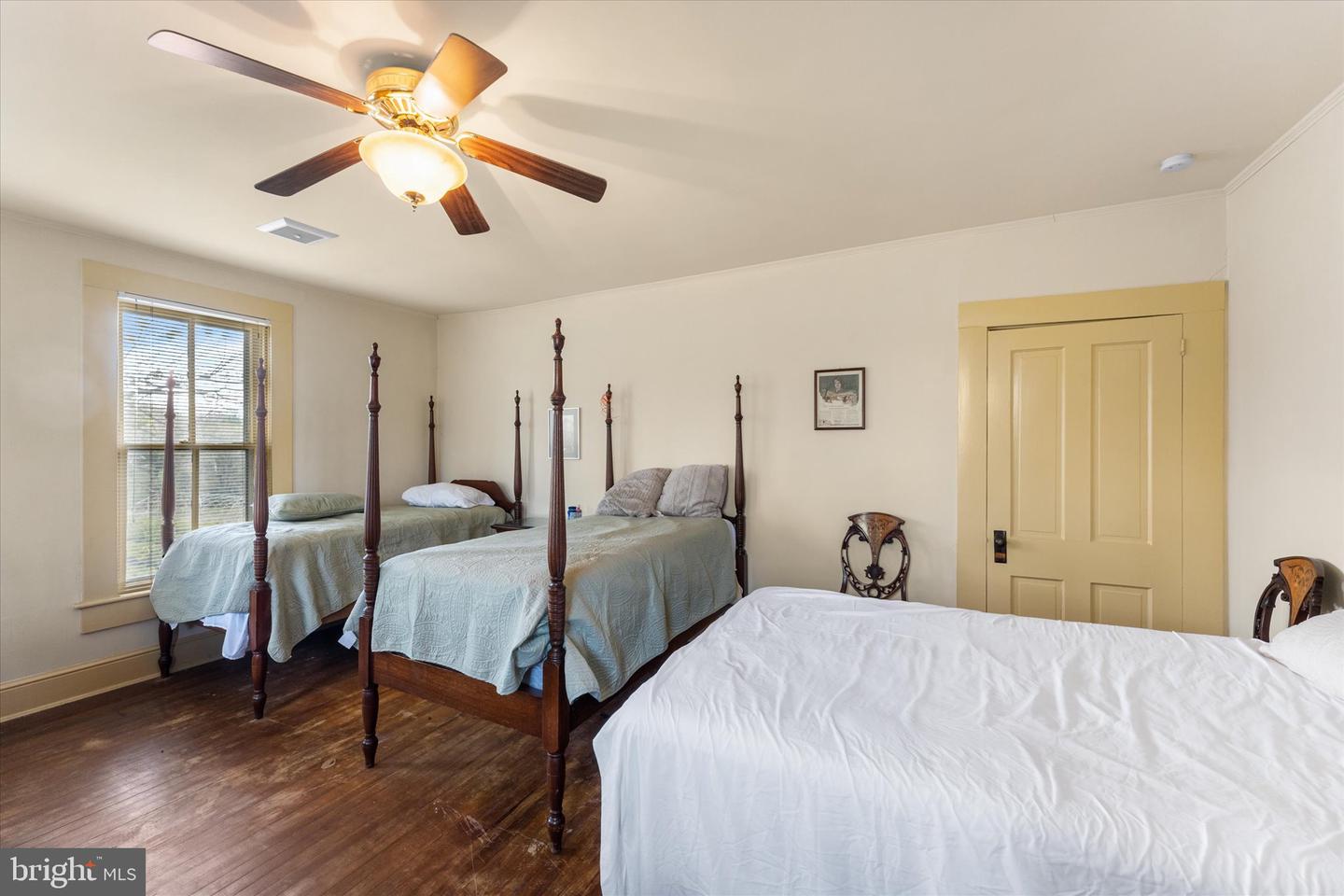 36625 SHOEMAKER SCHOOL RD, PURCELLVILLE, Virginia 20132, 5 Bedrooms Bedrooms, ,2 BathroomsBathrooms,Residential,For sale,36625 SHOEMAKER SCHOOL RD,VALO2093442 MLS # VALO2093442
