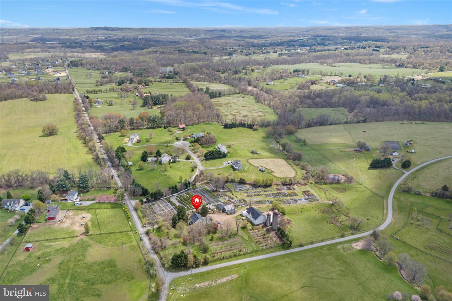 36625 SHOEMAKER SCHOOL RD, PURCELLVILLE, Virginia 20132, 5 Bedrooms Bedrooms, ,2 BathroomsBathrooms,Residential,For sale,36625 SHOEMAKER SCHOOL RD,VALO2093442 MLS # VALO2093442