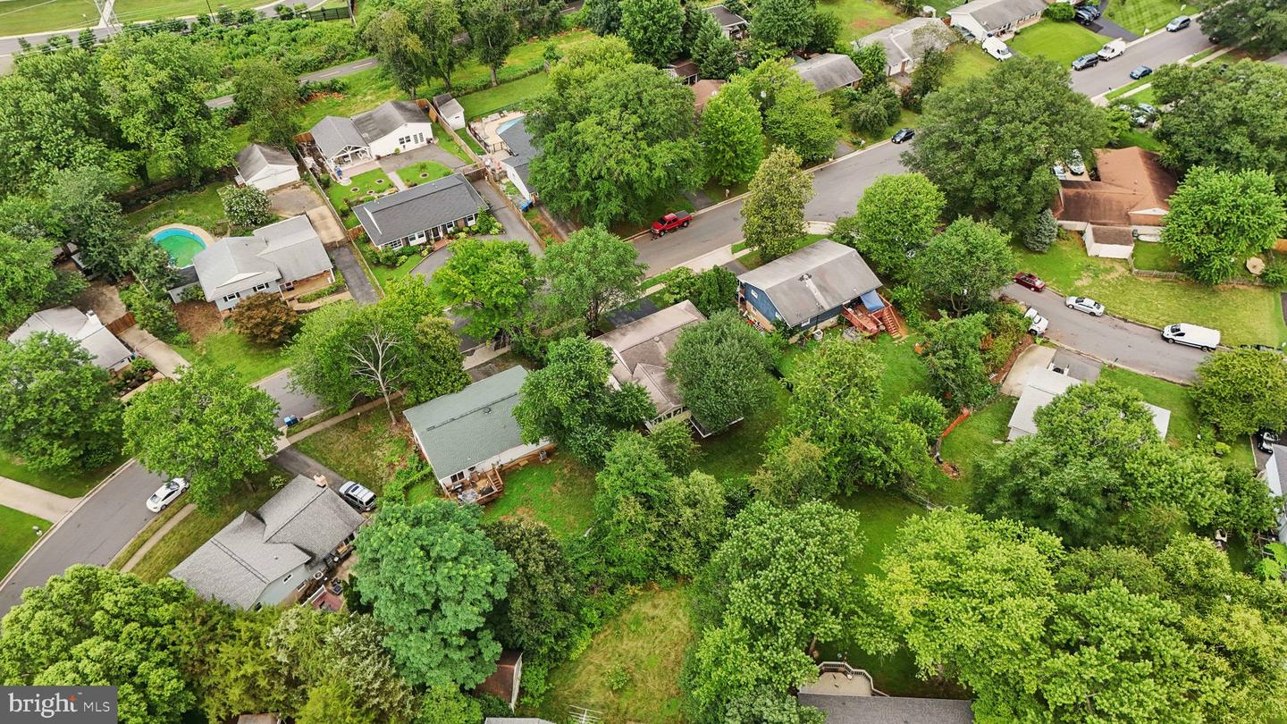 603 WILLIAMSBURG RD, STERLING, Virginia 20164, 4 Bedrooms Bedrooms, ,3 BathroomsBathrooms,Residential,For sale,603 WILLIAMSBURG RD,VALO2094694 MLS # VALO2094694