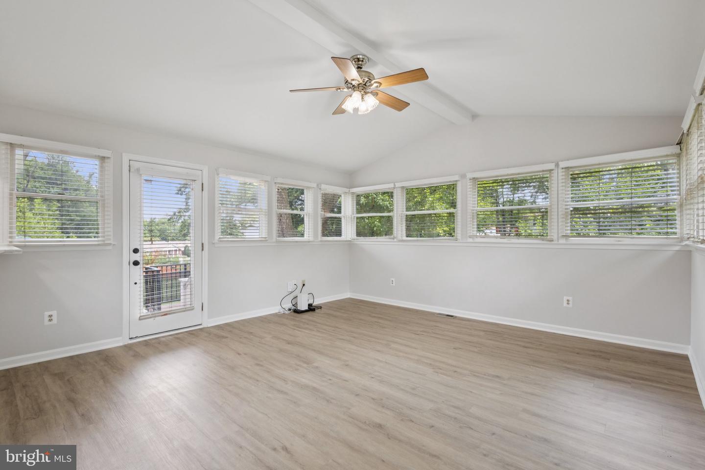 603 WILLIAMSBURG RD, STERLING, Virginia 20164, 4 Bedrooms Bedrooms, ,3 BathroomsBathrooms,Residential,For sale,603 WILLIAMSBURG RD,VALO2094694 MLS # VALO2094694
