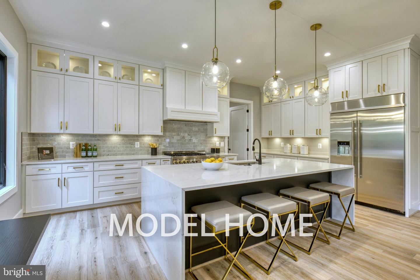 2239 HIGHLAND AVE, FALLS CHURCH, Virginia 22046, 7 Bedrooms Bedrooms, ,6 BathroomsBathrooms,Residential,For sale,2239 HIGHLAND AVE,VAFX2240564 MLS # VAFX2240564