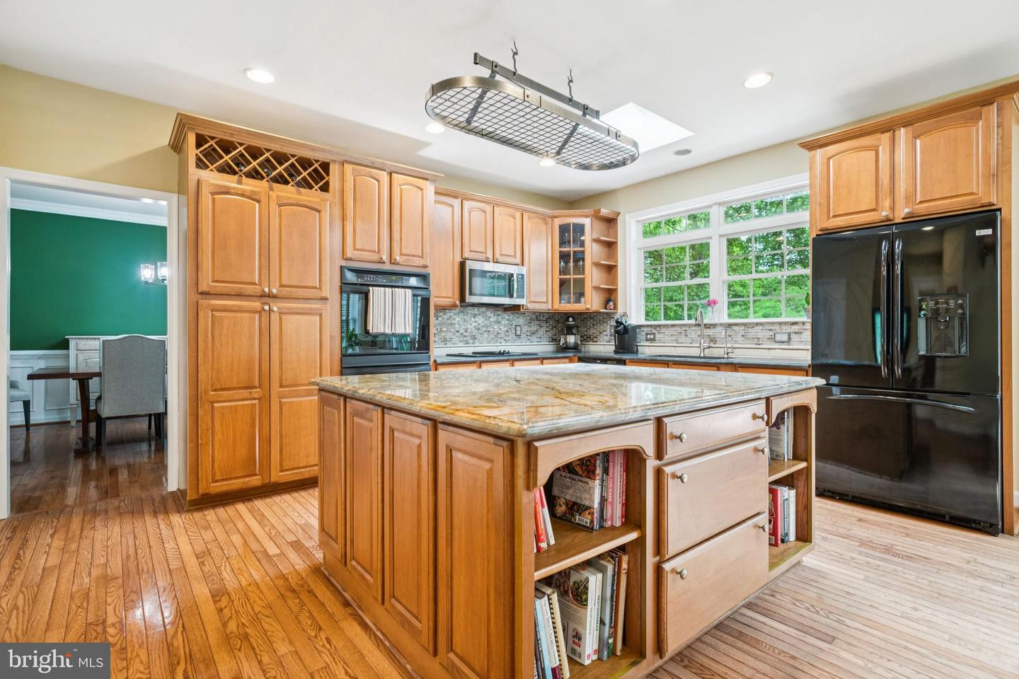 5478 ROSEHAVEN CT, WARRENTON, Virginia 20187, 4 Bedrooms Bedrooms, 12 Rooms Rooms,4 BathroomsBathrooms,Residential,For sale,5478 ROSEHAVEN CT,VAFQ2016640 MLS # VAFQ2016640