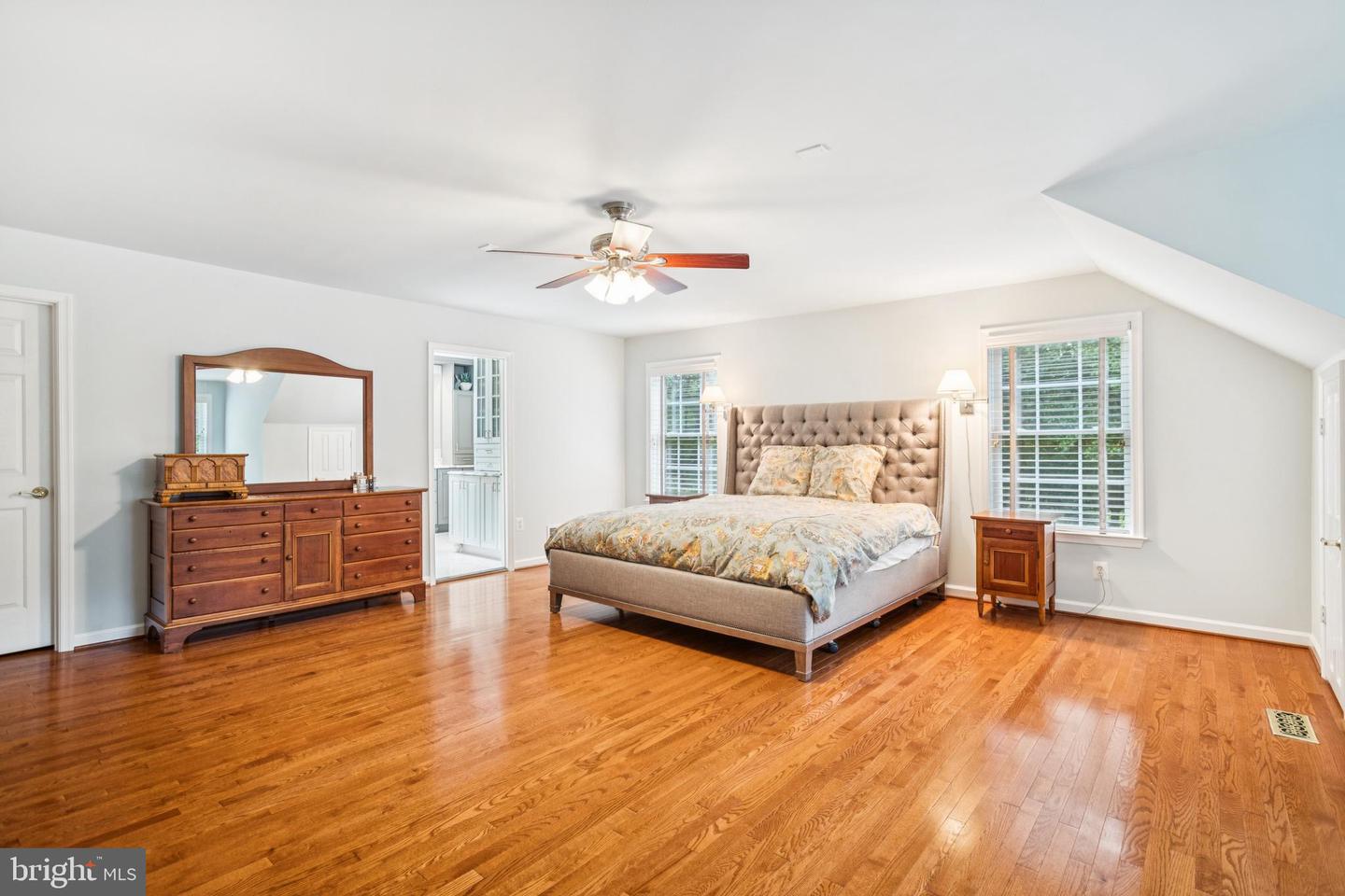 5478 ROSEHAVEN CT, WARRENTON, Virginia 20187, 4 Bedrooms Bedrooms, 12 Rooms Rooms,4 BathroomsBathrooms,Residential,For sale,5478 ROSEHAVEN CT,VAFQ2016640 MLS # VAFQ2016640
