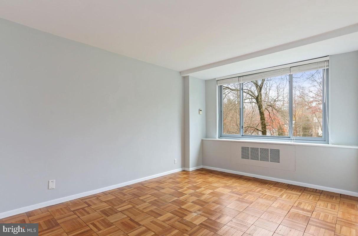 4200 CATHEDRAL AVE NW #517, WASHINGTON, District Of Columbia 20016, 2 Bedrooms Bedrooms, ,1 BathroomBathrooms,Residential,For sale,4200 CATHEDRAL AVE NW #517,DCDC2202014 MLS # DCDC2202014