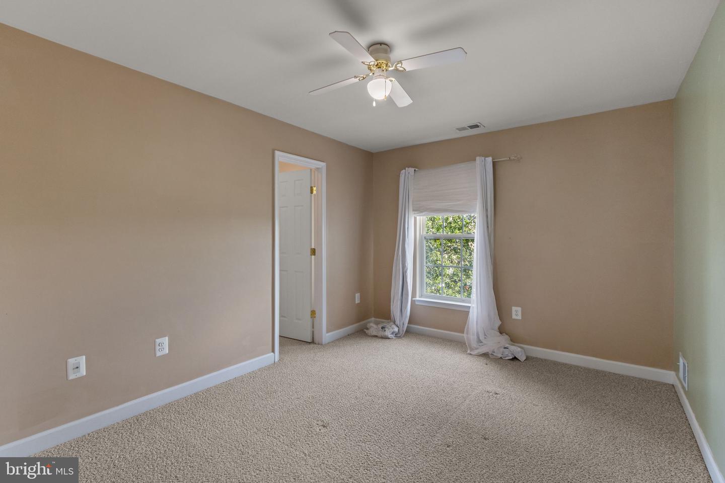 9715 INKWOOD DR, FREDERICKSBURG, Virginia 22407, 4 Bedrooms Bedrooms, ,2 BathroomsBathrooms,Residential,For sale,9715 INKWOOD DR,VASP2033402 MLS # VASP2033402