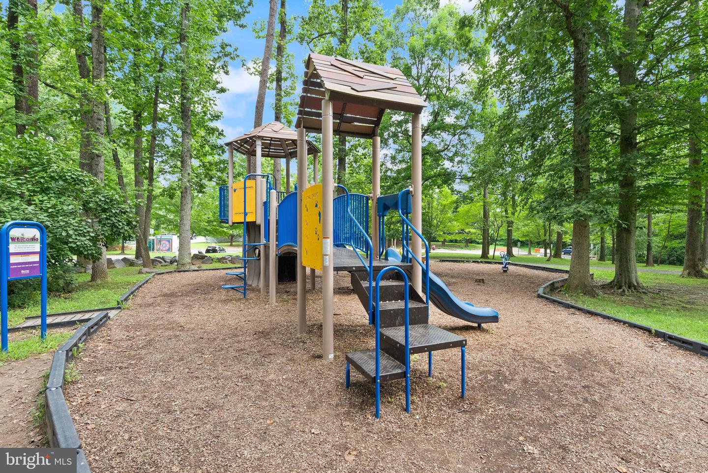 10720 W WEST DR #101, FAIRFAX, Virginia 22030, 2 Bedrooms Bedrooms, ,1 BathroomBathrooms,Residential,For sale,10720 W WEST DR #101,VAFC2006384 MLS # VAFC2006384