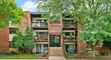 10720 W WEST DR #101, FAIRFAX, Virginia 22030, 2 Bedrooms Bedrooms, ,1 BathroomBathrooms,Residential,For sale,10720 W WEST DR #101,VAFC2006384 MLS # VAFC2006384