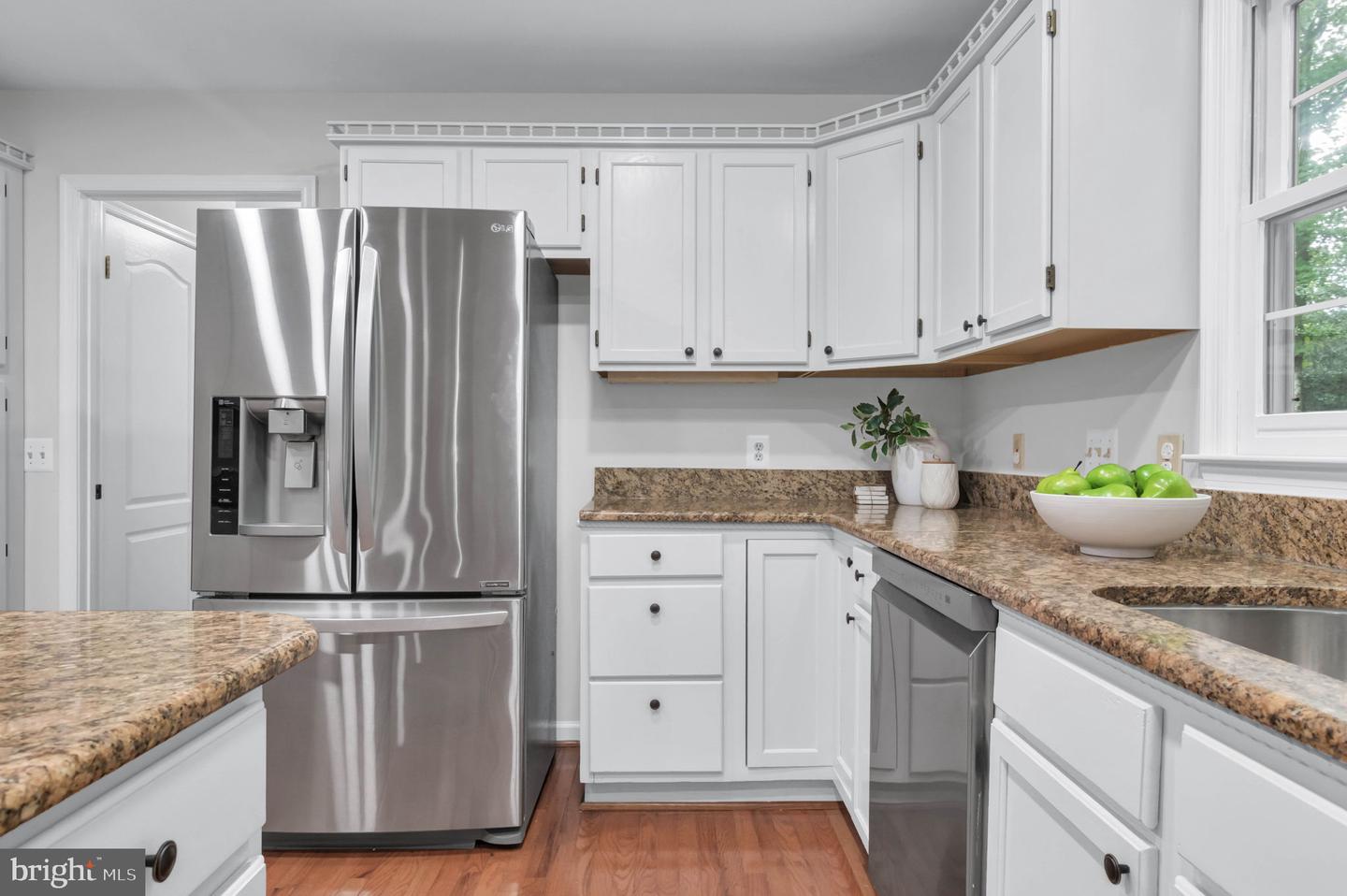 3270 WILLOW GLEN DR, HERNDON, Virginia 20171, 6 Bedrooms Bedrooms, ,4 BathroomsBathrooms,Residential,For sale,3270 WILLOW GLEN DR,VAFX2243476 MLS # VAFX2243476