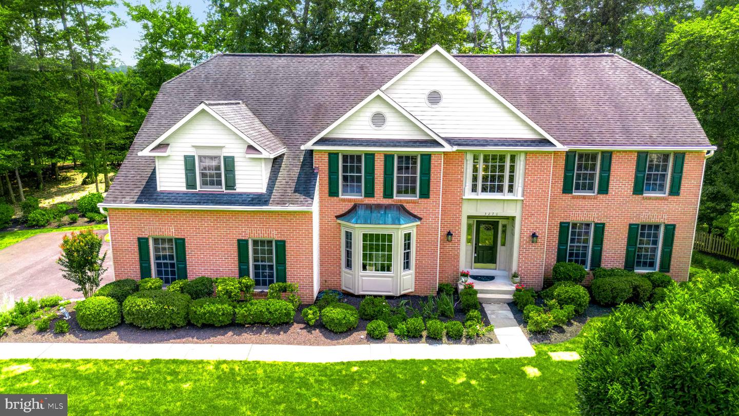 3270 WILLOW GLEN DR, HERNDON, Virginia 20171, 6 Bedrooms Bedrooms, ,4 BathroomsBathrooms,Residential,For sale,3270 WILLOW GLEN DR,VAFX2243476 MLS # VAFX2243476