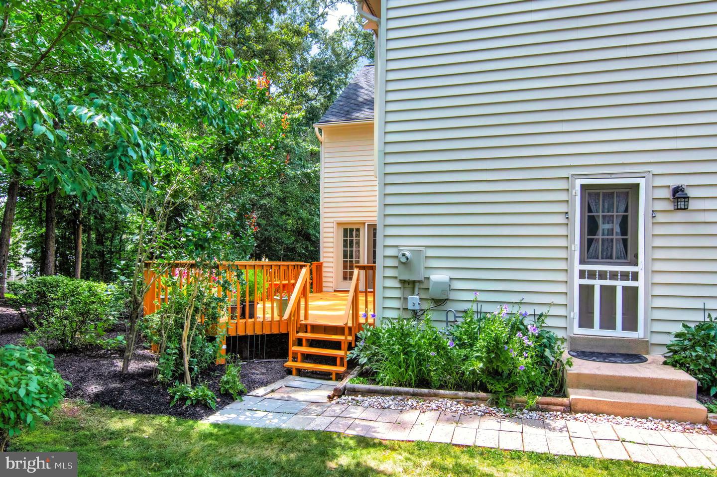 3270 WILLOW GLEN DR, HERNDON, Virginia 20171, 6 Bedrooms Bedrooms, ,4 BathroomsBathrooms,Residential,For sale,3270 WILLOW GLEN DR,VAFX2243476 MLS # VAFX2243476