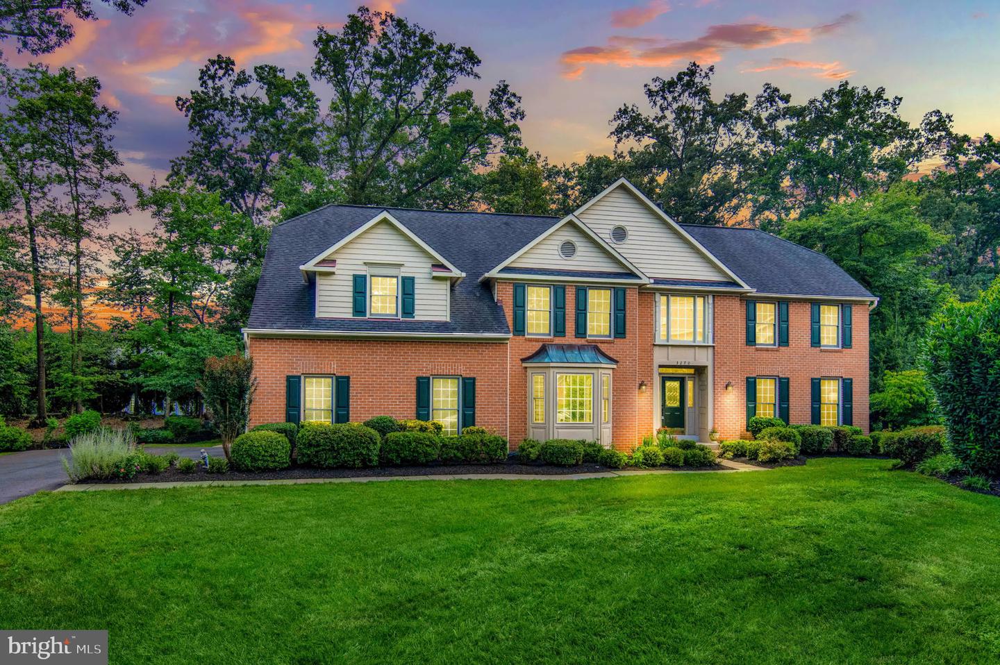 3270 WILLOW GLEN DR, HERNDON, Virginia 20171, 6 Bedrooms Bedrooms, ,4 BathroomsBathrooms,Residential,For sale,3270 WILLOW GLEN DR,VAFX2243476 MLS # VAFX2243476