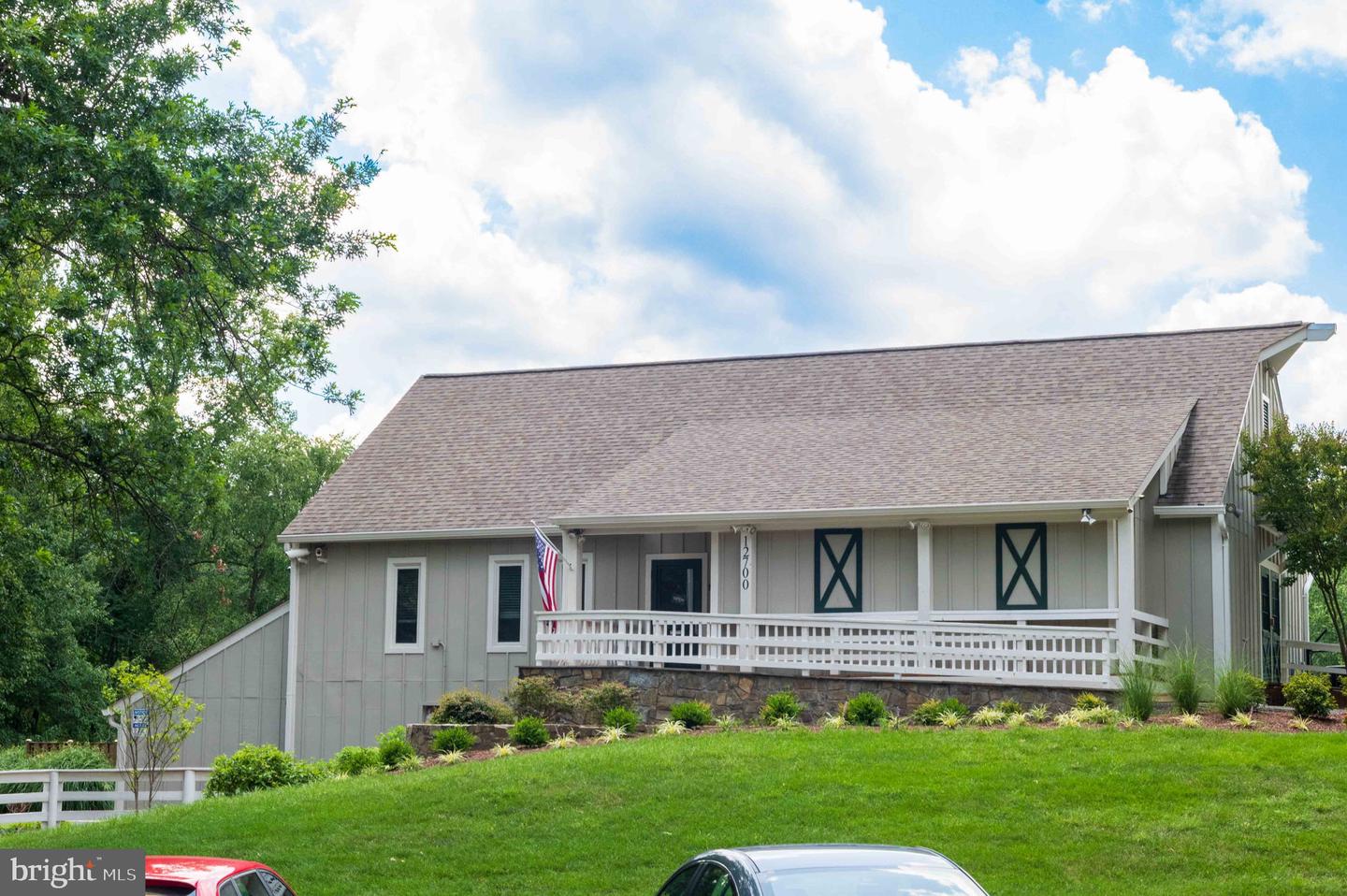 3270 WILLOW GLEN DR, HERNDON, Virginia 20171, 6 Bedrooms Bedrooms, ,4 BathroomsBathrooms,Residential,For sale,3270 WILLOW GLEN DR,VAFX2243476 MLS # VAFX2243476