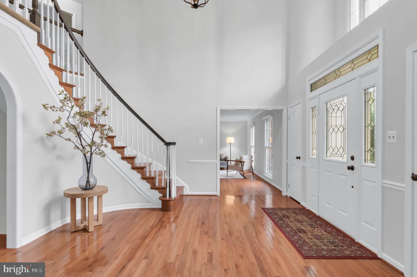 3270 WILLOW GLEN DR, HERNDON, Virginia 20171, 6 Bedrooms Bedrooms, ,4 BathroomsBathrooms,Residential,For sale,3270 WILLOW GLEN DR,VAFX2243476 MLS # VAFX2243476
