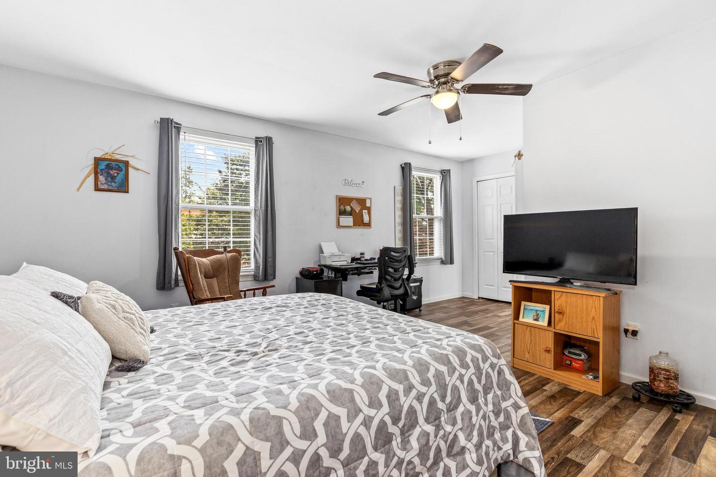 13410 WHALEY CT, HERNDON, Virginia 20171, 4 Bedrooms Bedrooms, ,2 BathroomsBathrooms,Residential,For sale,13410 WHALEY CT,VAFX2243894 MLS # VAFX2243894