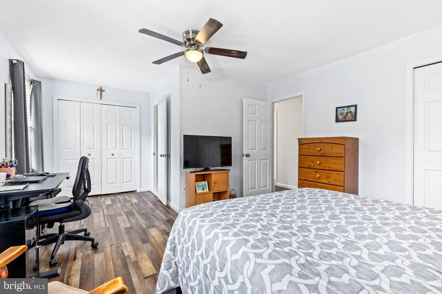 13410 WHALEY CT, HERNDON, Virginia 20171, 4 Bedrooms Bedrooms, ,2 BathroomsBathrooms,Residential,For sale,13410 WHALEY CT,VAFX2243894 MLS # VAFX2243894