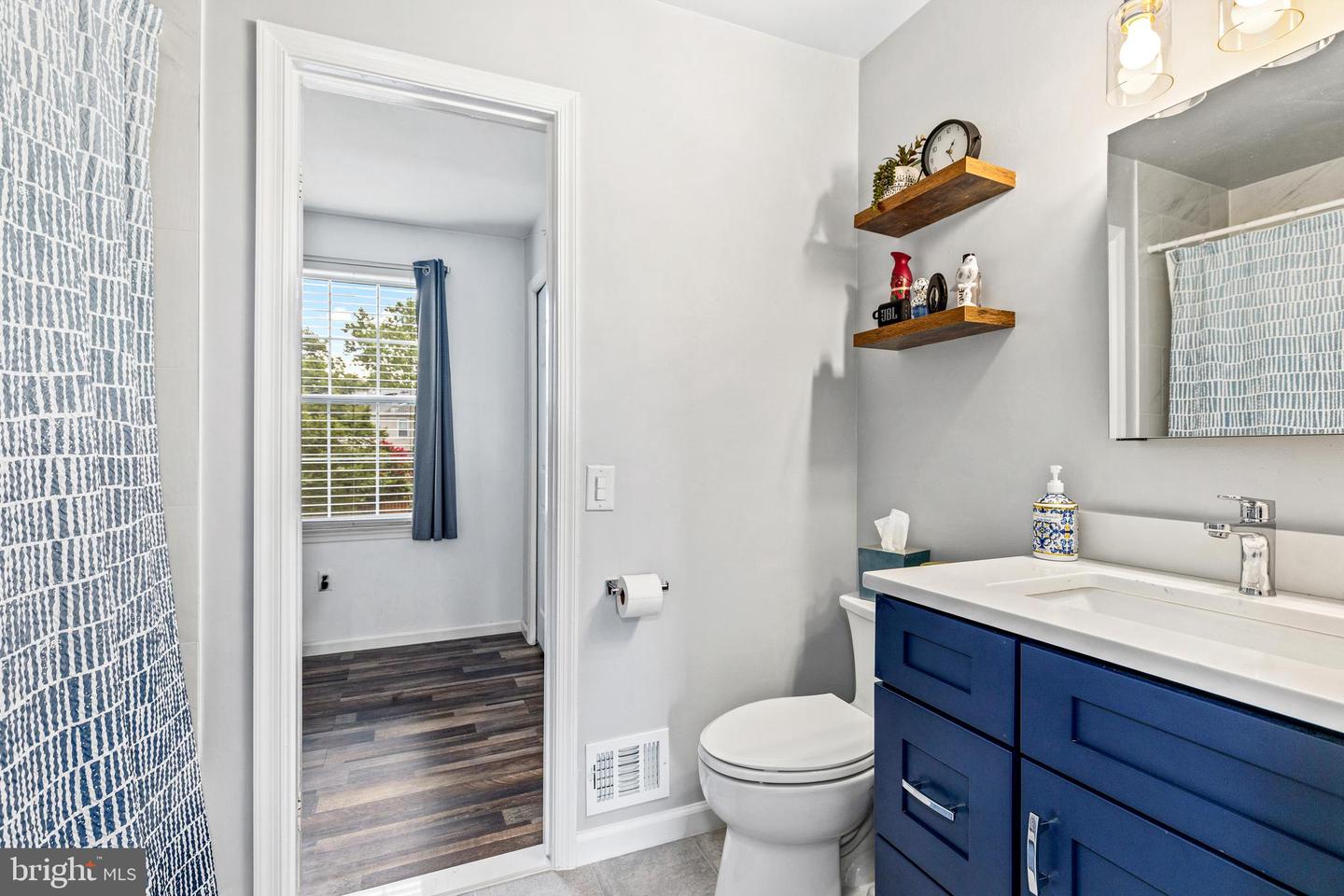13410 WHALEY CT, HERNDON, Virginia 20171, 4 Bedrooms Bedrooms, ,2 BathroomsBathrooms,Residential,For sale,13410 WHALEY CT,VAFX2243894 MLS # VAFX2243894