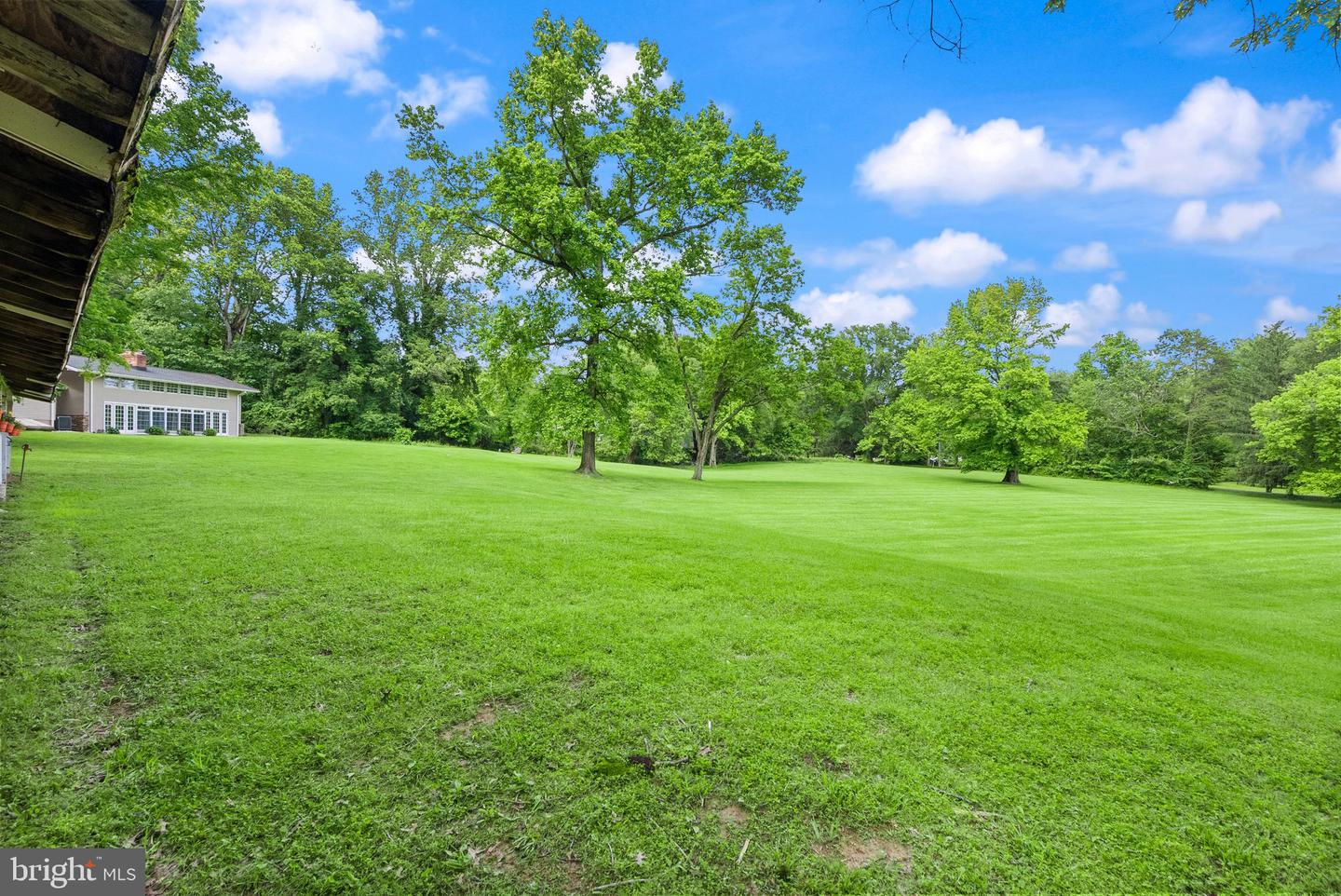 6612 BRIARCROFT ST, CLIFTON, Virginia 20124, 6 Bedrooms Bedrooms, ,5 BathroomsBathrooms,Residential,For sale,6612 BRIARCROFT ST,VAFX2244724 MLS # VAFX2244724