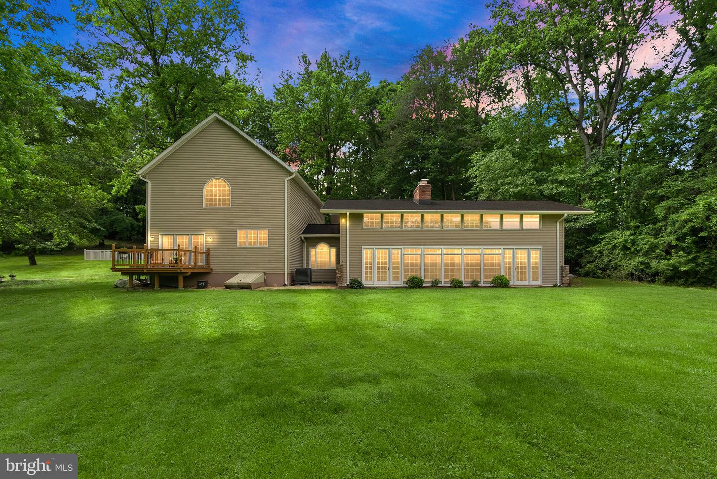 6612 BRIARCROFT ST, CLIFTON, Virginia 20124, 6 Bedrooms Bedrooms, ,5 BathroomsBathrooms,Residential,For sale,6612 BRIARCROFT ST,VAFX2244724 MLS # VAFX2244724
