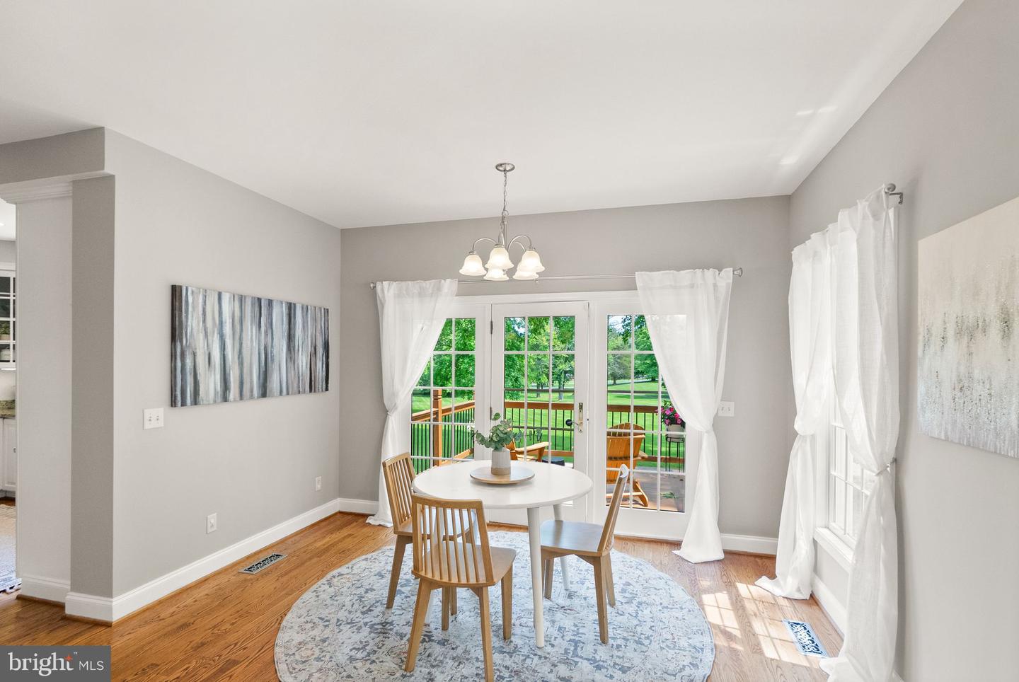 6612 BRIARCROFT ST, CLIFTON, Virginia 20124, 6 Bedrooms Bedrooms, ,5 BathroomsBathrooms,Residential,For sale,6612 BRIARCROFT ST,VAFX2244724 MLS # VAFX2244724