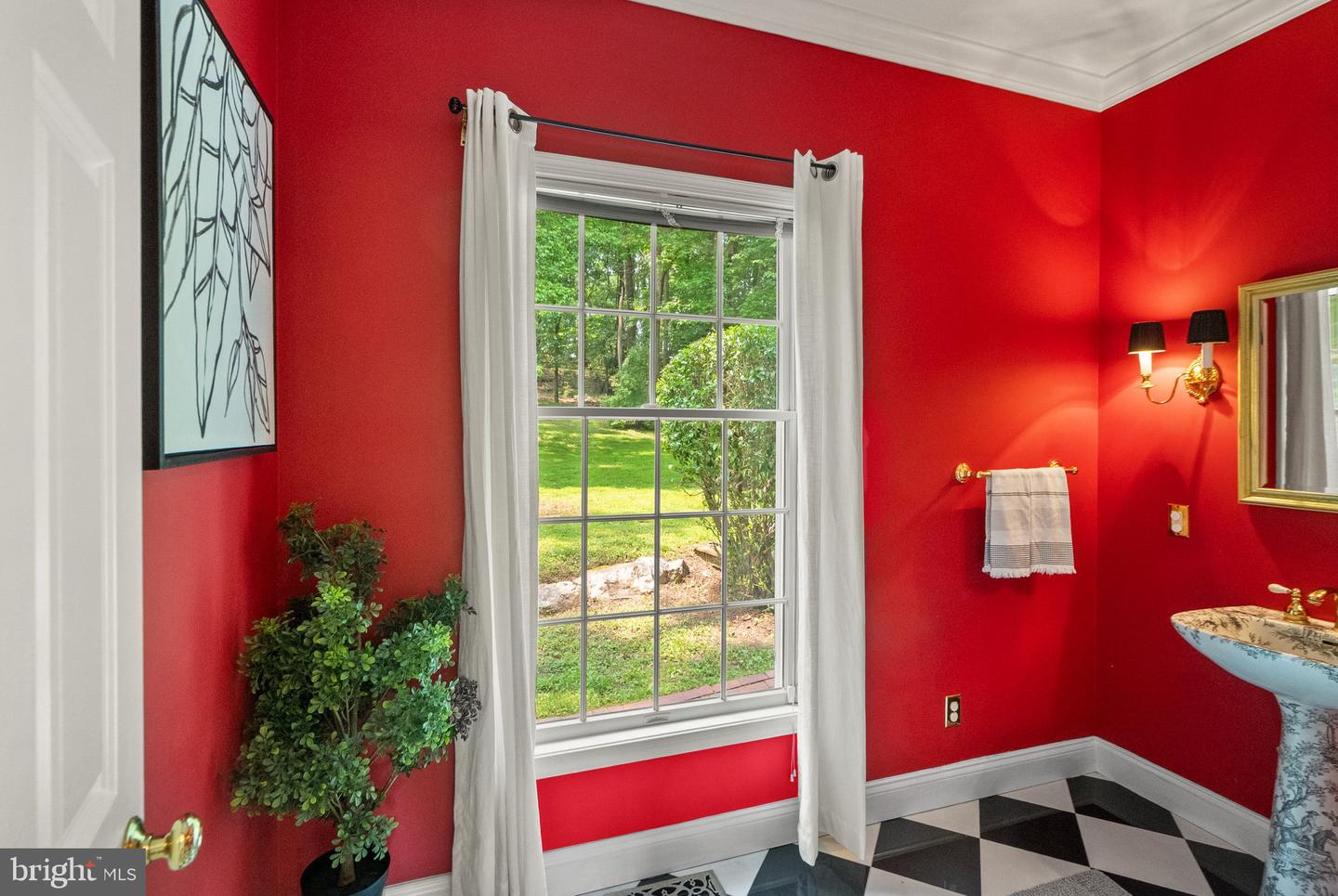 6612 BRIARCROFT ST, CLIFTON, Virginia 20124, 6 Bedrooms Bedrooms, ,5 BathroomsBathrooms,Residential,For sale,6612 BRIARCROFT ST,VAFX2244724 MLS # VAFX2244724