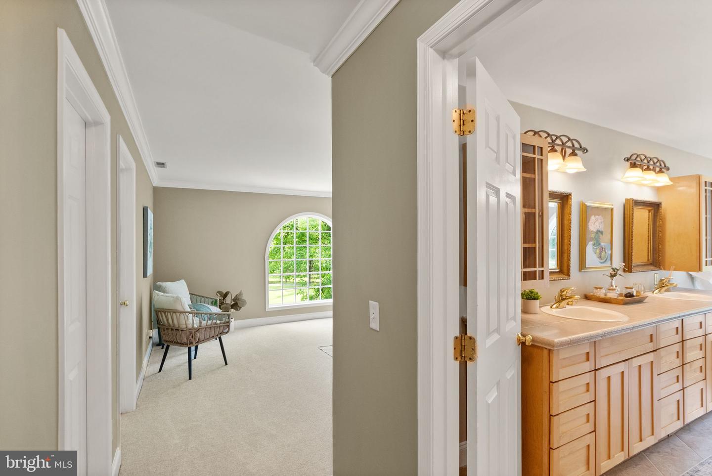6612 BRIARCROFT ST, CLIFTON, Virginia 20124, 6 Bedrooms Bedrooms, ,5 BathroomsBathrooms,Residential,For sale,6612 BRIARCROFT ST,VAFX2244724 MLS # VAFX2244724
